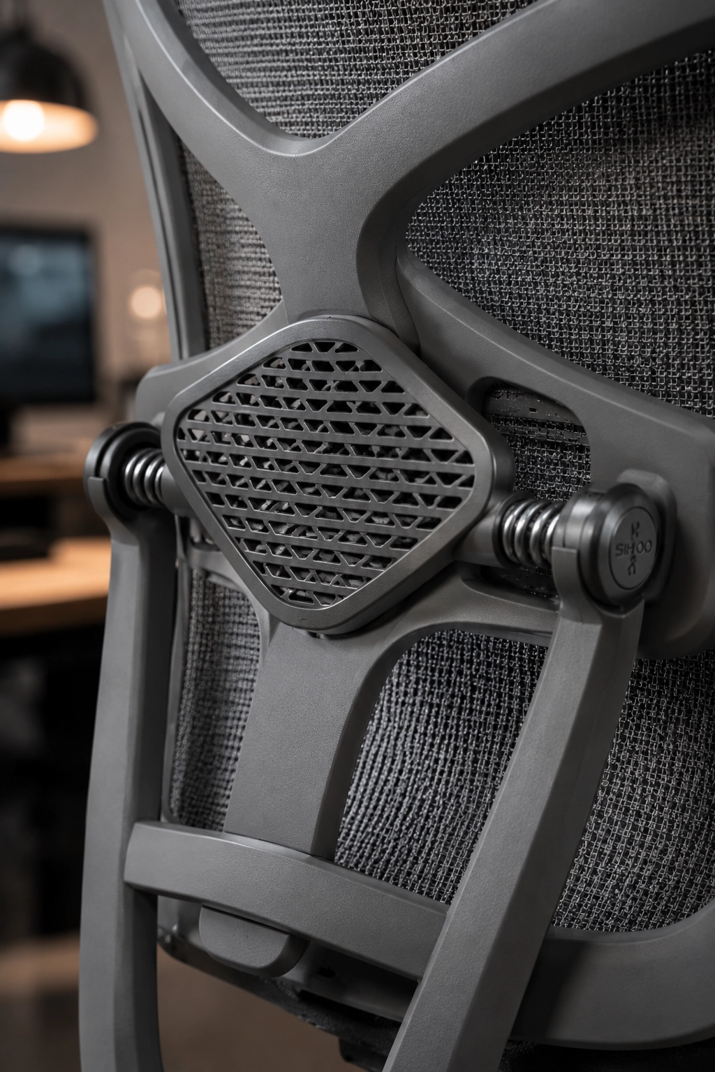 Sihoo Doro C300 dynamic automatic tracking lumbar panel detailed view